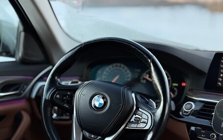 BMW 5 серия, 2018 год, 3 600 000 рублей, 15 фотография