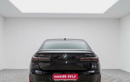 BMW 7 серия, 2023 год, 13 990 000 рублей, 8 фотография