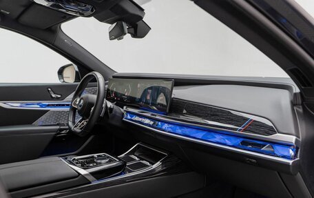 BMW 7 серия, 2023 год, 13 990 000 рублей, 26 фотография