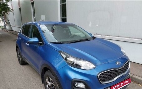 KIA Sportage IV рестайлинг, 2021 год, 2 800 000 рублей, 2 фотография