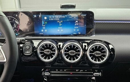 Mercedes-Benz A-Класс, 2025 год, 4 020 000 рублей, 11 фотография