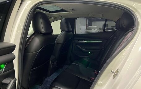 Mazda 3, 2022 год, 1 750 025 рублей, 14 фотография