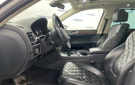 Volkswagen Touareg III, 2018 год, 2 582 600 рублей, 10 фотография