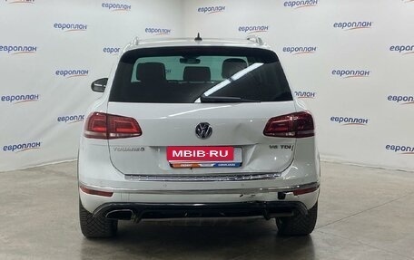 Volkswagen Touareg III, 2018 год, 2 582 600 рублей, 6 фотография