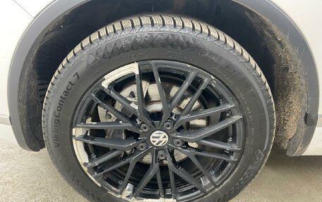 Volkswagen Touareg III, 2018 год, 2 582 600 рублей, 20 фотография