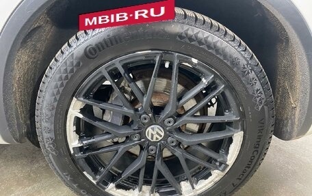 Volkswagen Touareg III, 2018 год, 2 582 600 рублей, 23 фотография