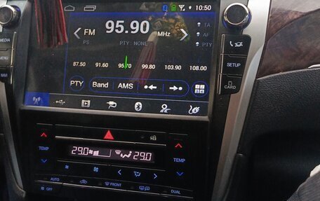 Toyota Camry, 2017 год, 2 400 000 рублей, 13 фотография