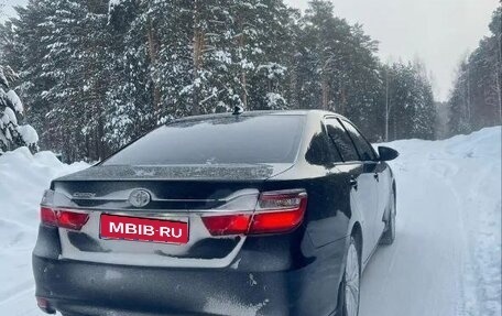 Toyota Camry, 2017 год, 2 400 000 рублей, 7 фотография