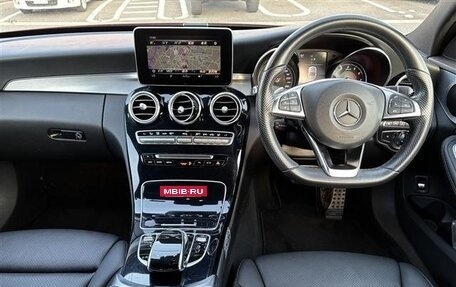 Mercedes-Benz C-Класс, 2018 год, 1 450 000 рублей, 6 фотография