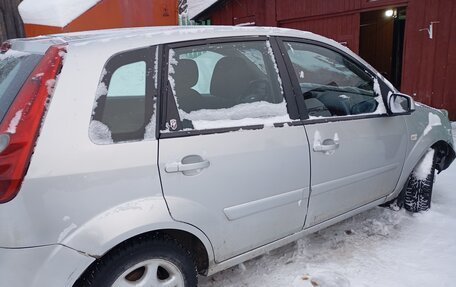 Ford Fiesta, 2007 год, 300 000 рублей, 5 фотография