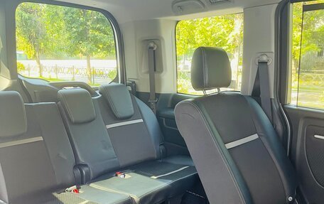 Honda Stepwgn IV, 2019 год, 2 380 000 рублей, 5 фотография