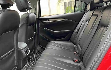 Mazda 6, 2021 год, 1 990 000 рублей, 11 фотография