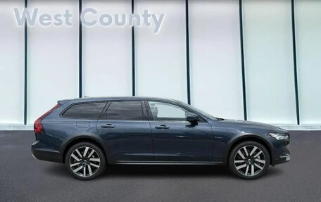 Volvo V90 Cross Country I рестайлинг, 2025 год, 8 524 000 рублей, 2 фотография