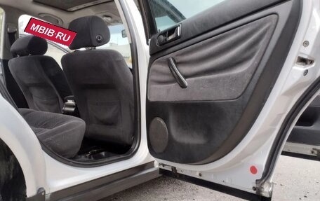 Volkswagen Passat B5+ рестайлинг, 1999 год, 370 000 рублей, 24 фотография