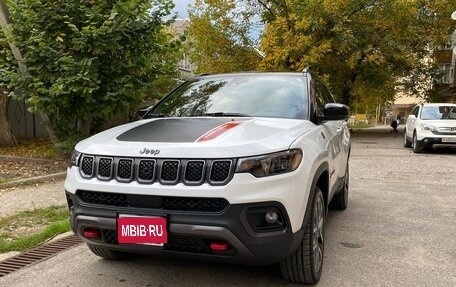 Jeep Compass II, 2023 год, 3 950 000 рублей, 1 фотография
