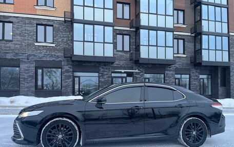 Toyota Camry, 2021 год, 2 799 000 рублей, 2 фотография