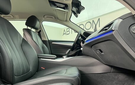 BMW 5 серия, 2018 год, 3 300 000 рублей, 12 фотография