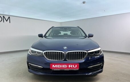BMW 5 серия, 2018 год, 3 300 000 рублей, 3 фотография