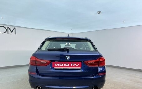 BMW 5 серия, 2018 год, 3 300 000 рублей, 4 фотография