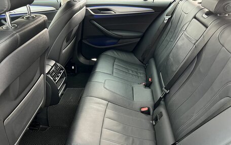 BMW 5 серия, 2018 год, 3 300 000 рублей, 14 фотография