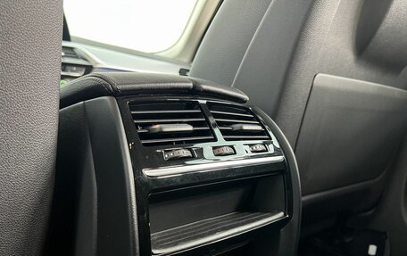 BMW 5 серия, 2018 год, 3 300 000 рублей, 16 фотография