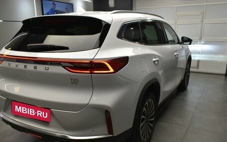 CheryExeed TXL, 2023 год, 2 799 000 рублей, 8 фотография