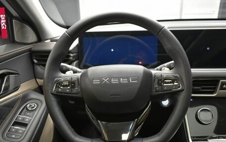 CheryExeed TXL, 2023 год, 2 799 000 рублей, 17 фотография