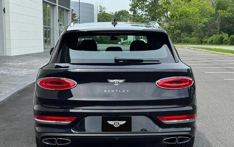 Bentley Bentayga I, 2025 год, 29 922 000 рублей, 7 фотография