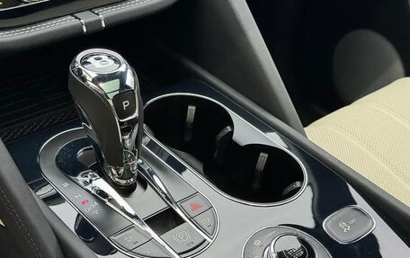 Bentley Bentayga I, 2025 год, 29 922 000 рублей, 14 фотография