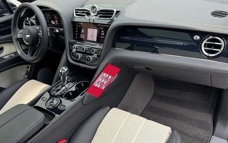 Bentley Bentayga I, 2025 год, 29 922 000 рублей, 4 фотография