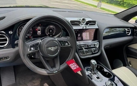 Bentley Bentayga I, 2025 год, 29 922 000 рублей, 12 фотография