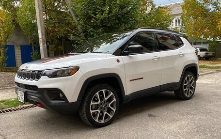 Jeep Compass II, 2023 год, 3 950 000 рублей, 4 фотография