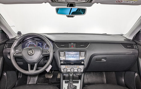 Skoda Octavia, 2019 год, 1 650 000 рублей, 14 фотография