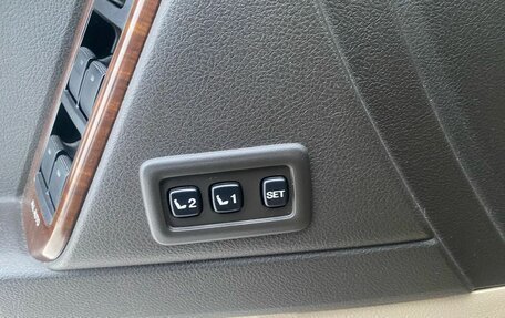 Toyota Land Cruiser Prado 150 рестайлинг 2, 2011 год, 3 390 000 рублей, 13 фотография