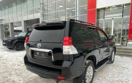 Toyota Land Cruiser Prado 150 рестайлинг 2, 2011 год, 3 390 000 рублей, 10 фотография