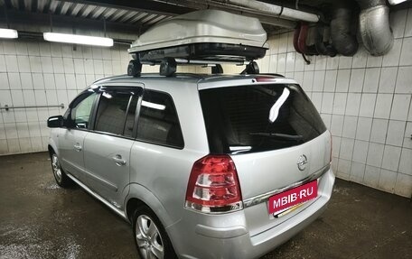 Opel Zafira B, 2013 год, 800 000 рублей, 5 фотография