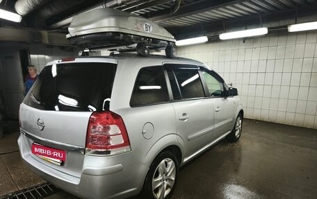 Opel Zafira B, 2013 год, 800 000 рублей, 8 фотография