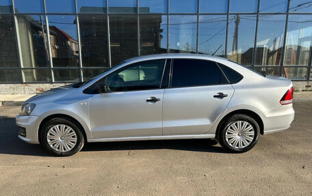 Volkswagen Polo VI (EU Market), 2016 год, 600 000 рублей, 2 фотография