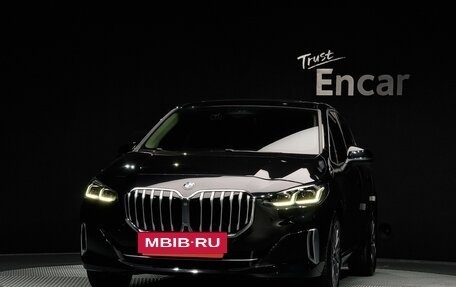 BMW 2 серия Active Tourer, 2022 год, 2 900 000 рублей, 3 фотография