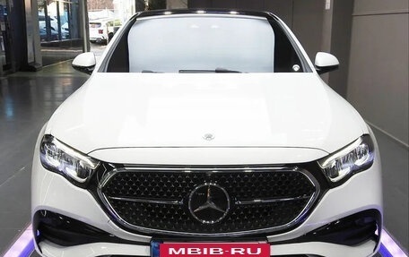 Mercedes-Benz E-Класс, 2025 год, 7 390 077 рублей, 2 фотография