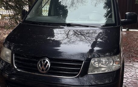 Volkswagen Multivan T5, 2009 год, 2 500 000 рублей, 1 фотография