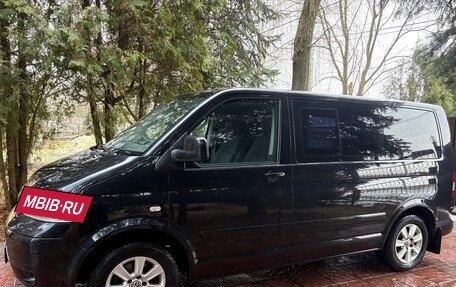 Volkswagen Multivan T5, 2009 год, 2 500 000 рублей, 2 фотография