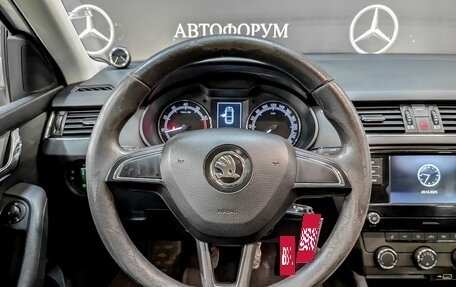 Skoda Octavia, 2019 год, 1 350 000 рублей, 21 фотография