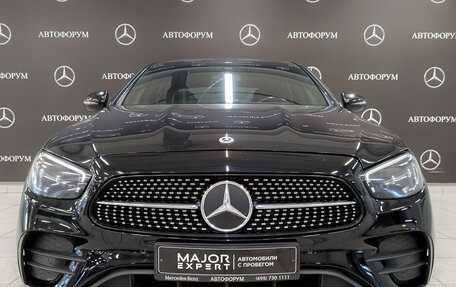 Mercedes-Benz E-Класс, 2021 год, 4 500 000 рублей, 2 фотография