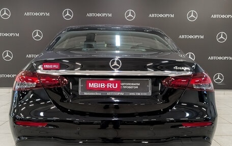 Mercedes-Benz E-Класс, 2021 год, 4 500 000 рублей, 6 фотография