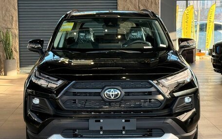 Toyota RAV4, 2025 год, 4 120 000 рублей, 2 фотография