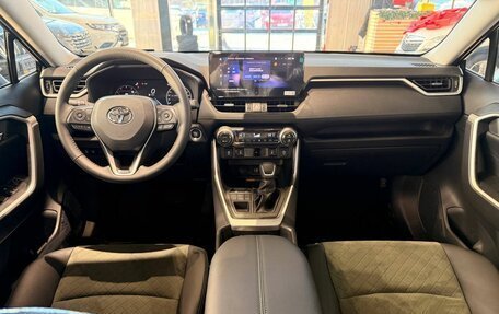 Toyota RAV4, 2025 год, 4 120 000 рублей, 19 фотография