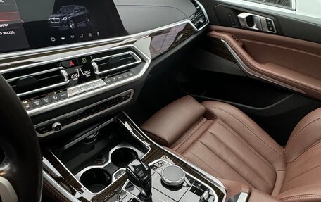 BMW X5, 2019 год, 7 290 000 рублей, 9 фотография