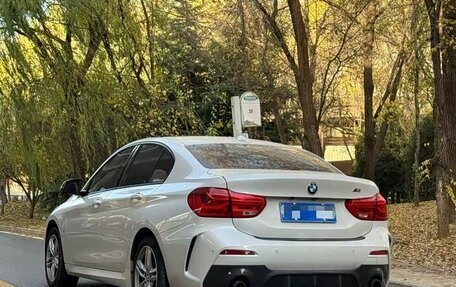 BMW 1 серия, 2021 год, 1 390 000 рублей, 10 фотография