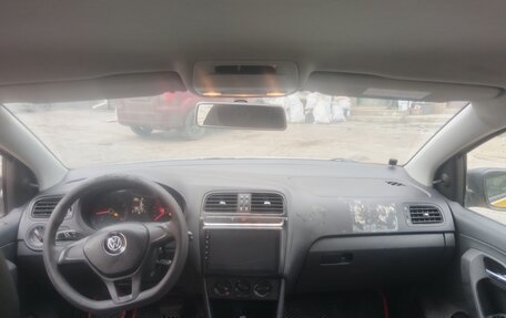 Volkswagen Polo VI (EU Market), 2017 год, 448 000 рублей, 1 фотография